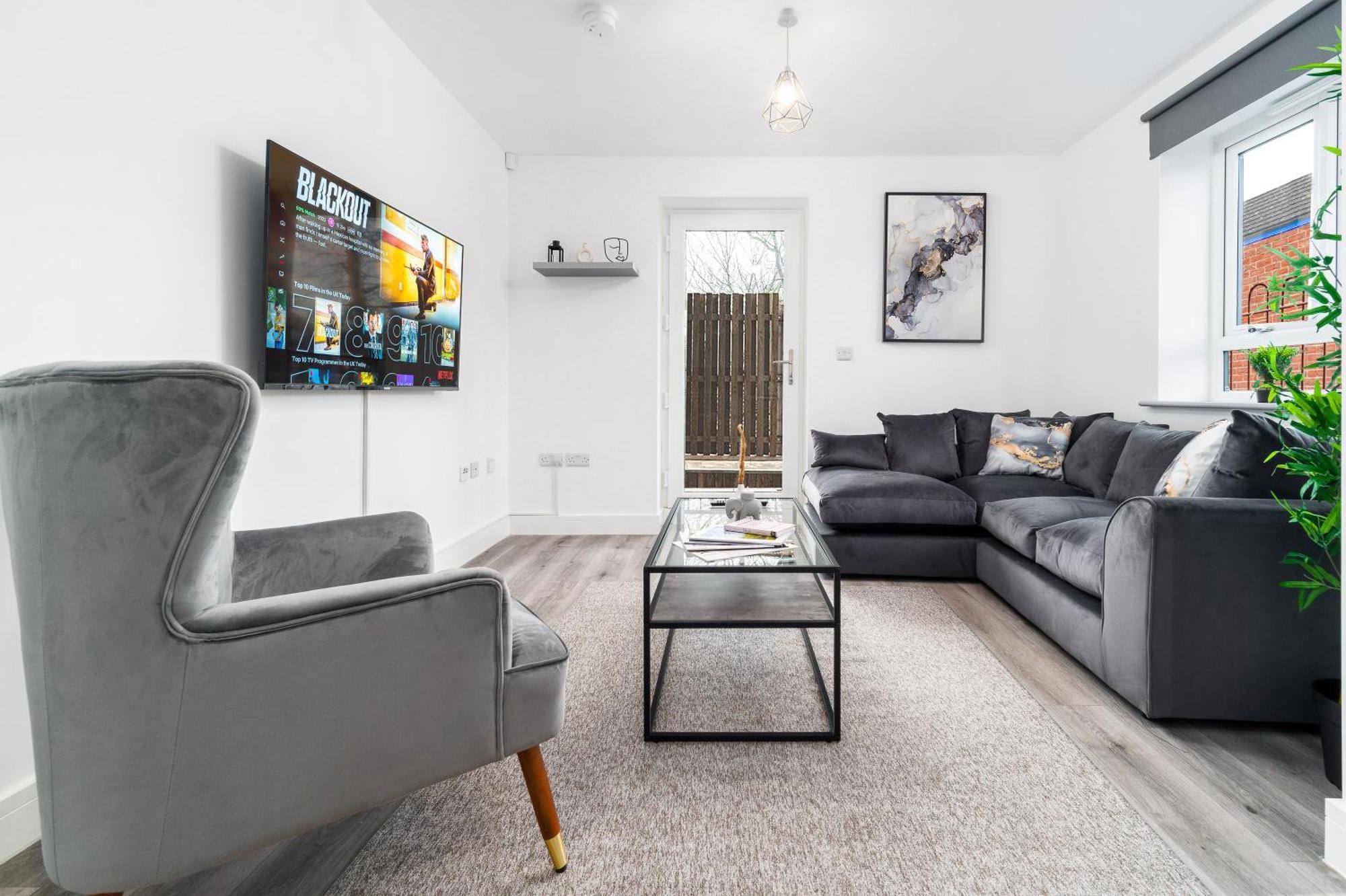 Luxury Apartment - 2 Bedrooms - Balcony - Parking - Netflix - Wifi - 7Mc Бірмінгем Екстер'єр фото
